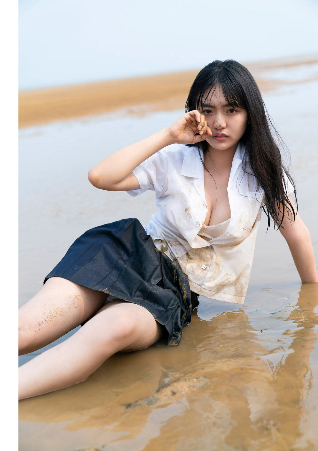 豊田ルナ1st写真集月－Luna－-我爱看围脖