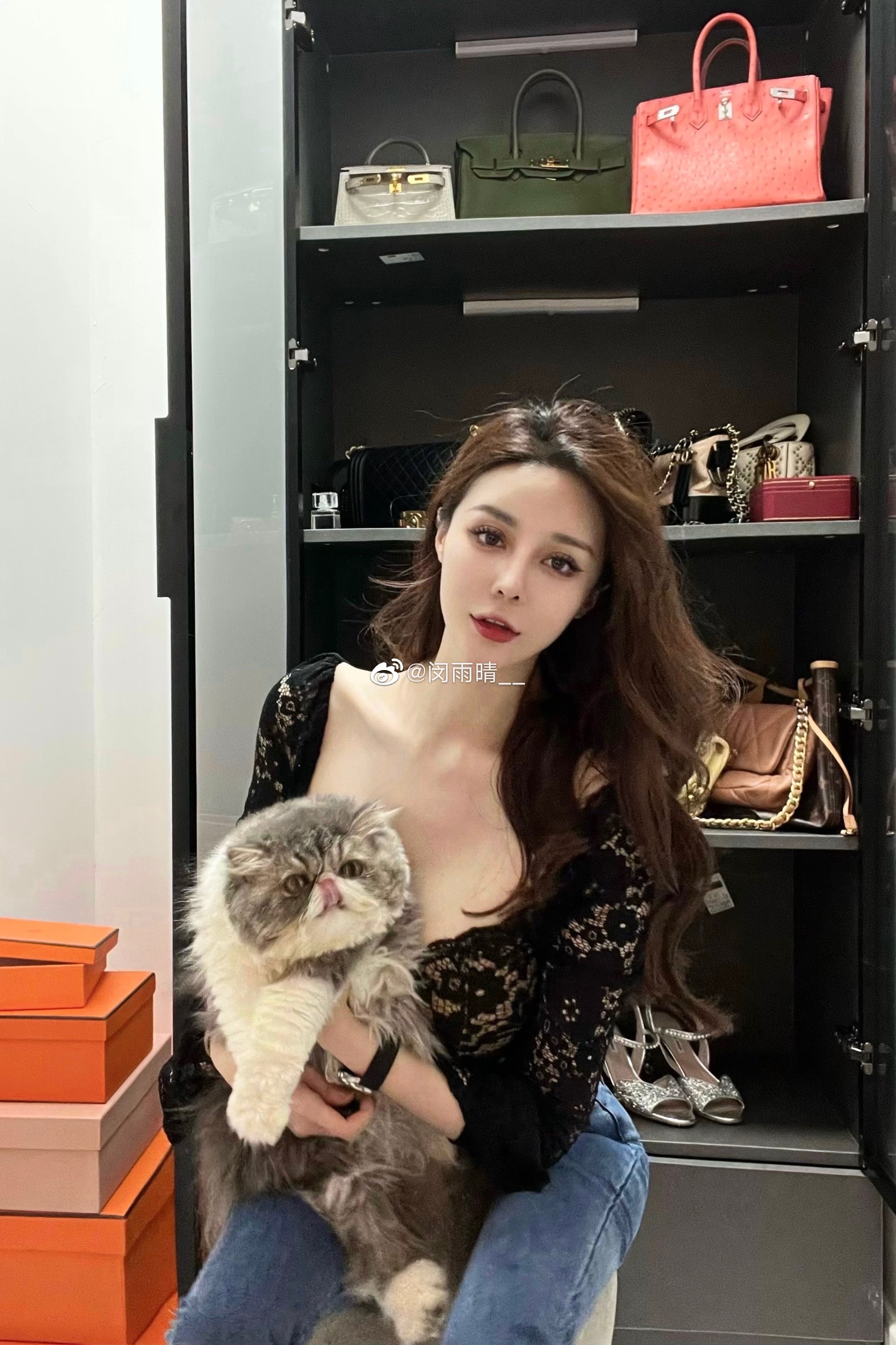 转载了@闵雨晴__ 的微博图片-我爱看围脖